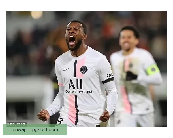 维纳尔杜姆免签加盟巴黎圣日耳曼背后战略布局与中场升级重要信号