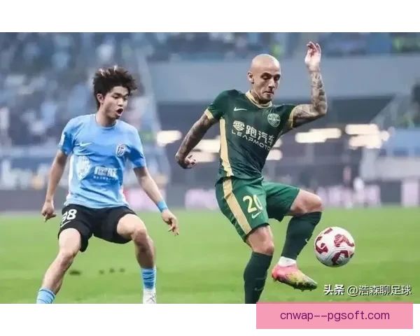 浙江队双线作战迎来大幅轮换 2026赛季中超阵容调整初探 浙江队双线作战迎来大幅轮换 2026赛季中超阵容调整初探